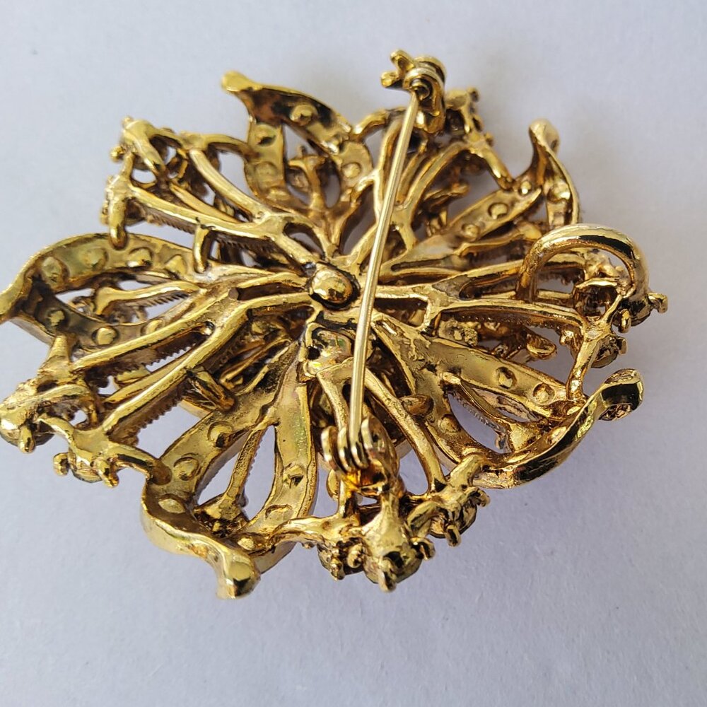Vintage Brooch with Rhinestones - Picture 6 of 8